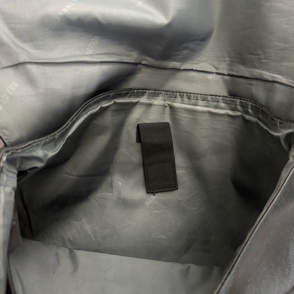 Kenneth Cole Reaction Laptop Grand Tour Business Messenger Tablet Crossbody Bag - Picture 9 of 10